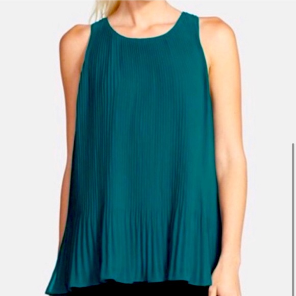 ASTR tank - Picture 1 of 4